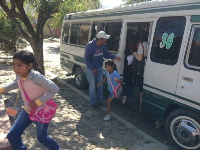 Nel racconto e nelle immagini tutte le emozioni della prima uscita dei bambini del carcere di Cochabamba