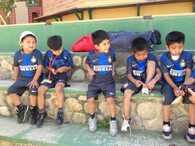 Nel racconto e nelle immagini tutte le emozioni della prima uscita dei bambini del carcere di Cochabamba