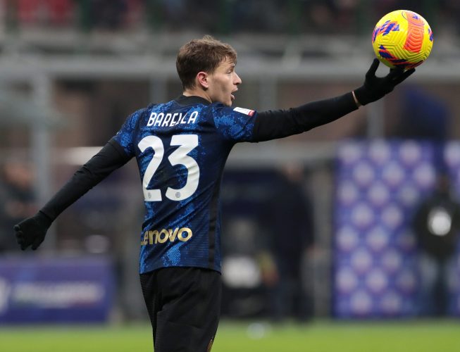 MILAN, ITALY - JANUARY 12: Nicolo Barella of FC Internazionale in action during the Italian Super Cup match between FC Internazionale and Juventus at Stadio Giuseppe Meazza on January 12, 2022 in Milan, Italy. (Photo by Emilio Andreoli - Inter/Inter via Getty Images)