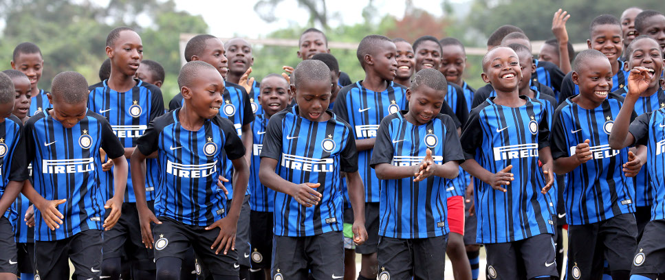 [HOY ES EL DÍA INTERNACIONAL DEL DEPORTE PARA EL DESARROLLO Y LA PAZ]