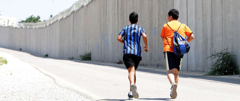 [GIVE PEACE A CHANCE]