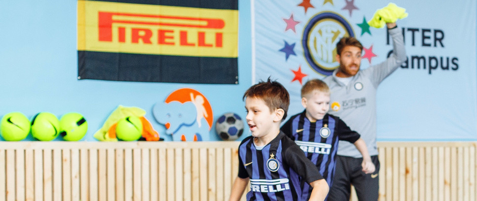 [INAUGURAZIONE DA STAR IN RUSSIA]