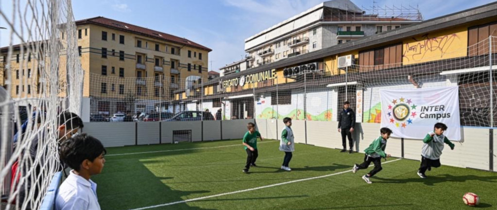 [Inter Campus Italia nelle periferie di Milano]