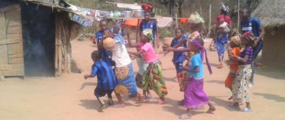 [Immagini sgranate, di altissima qualità]