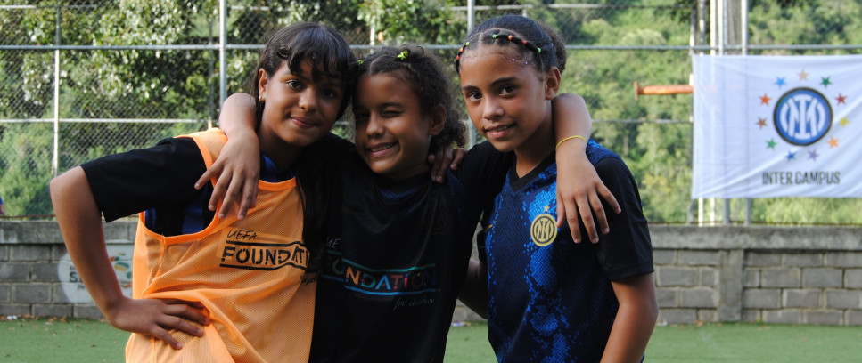 [Halloween in campo per i bambini di Caracas]