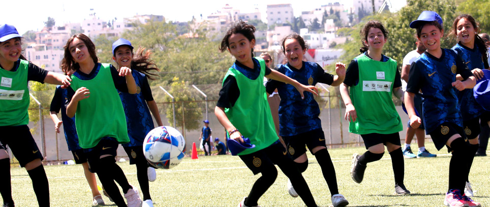 [In Palestina per il diritto all’educazione e al gioco]