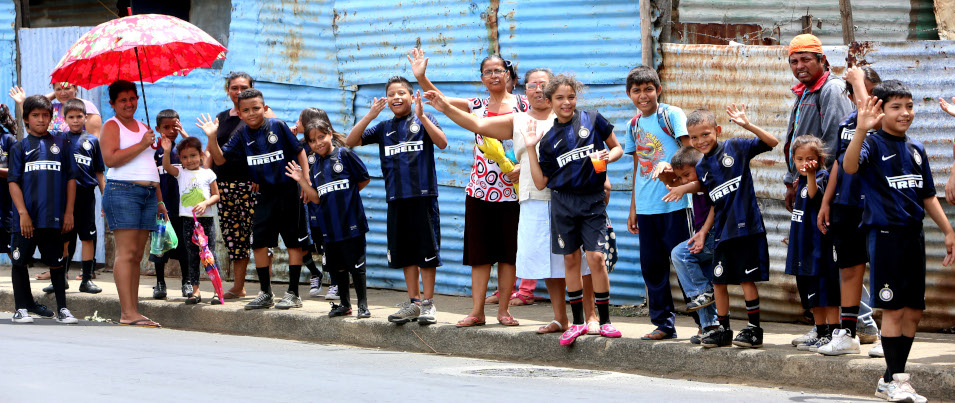 [Inter Campus vicino alla comunità latina di Milano]