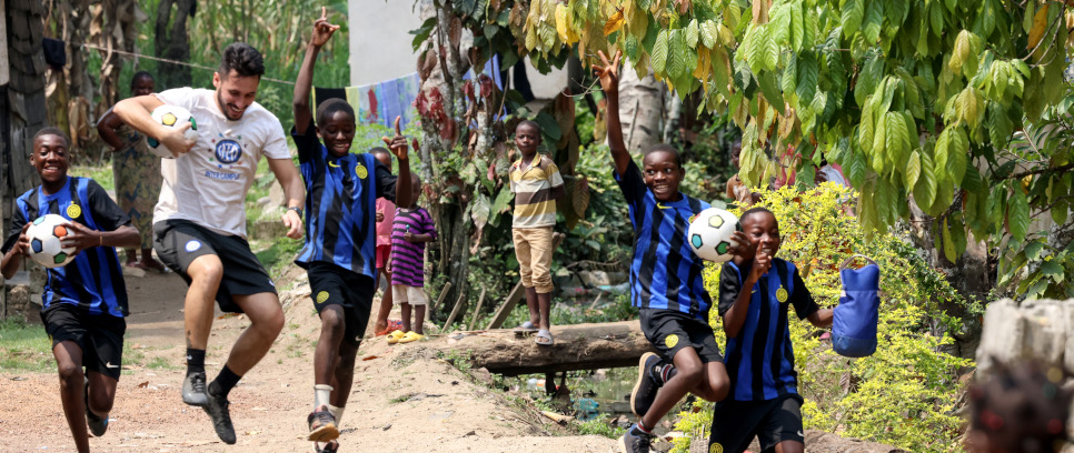 [Inter Campus, promotrice nel mondo di pace e dialogo, attraverso lo sport]