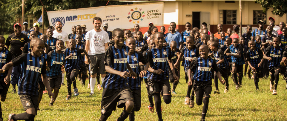 [Gli amici di MP Filtri in visita a Inter Campus]
